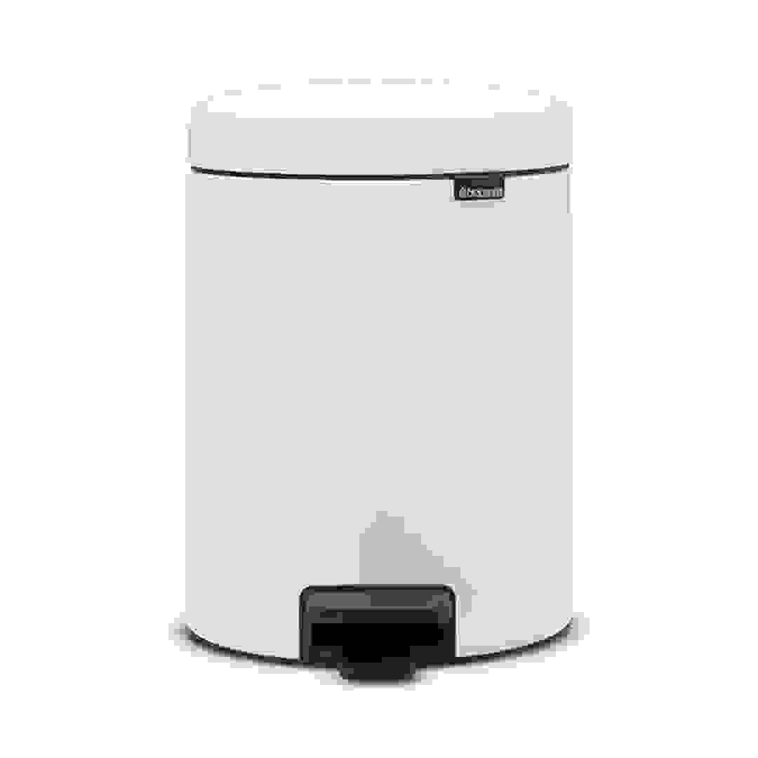 سلة مهملات نيو آيكون بدواسة (20.5 × 29.1 سم، 5 لتر، أبيض)